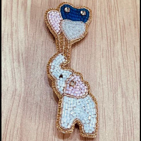 Elephant with balloons - Brooch