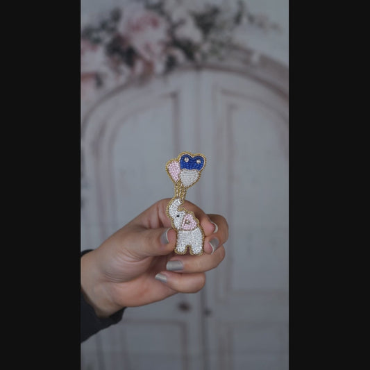 Elephant with balloons - Brooch
